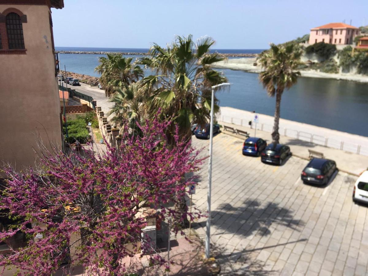 B&B Del Porto Боза-Марина Екстер'єр фото
