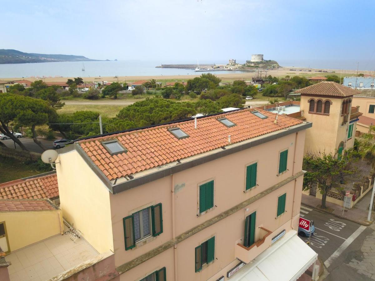 B&B Del Porto Боза-Марина Екстер'єр фото