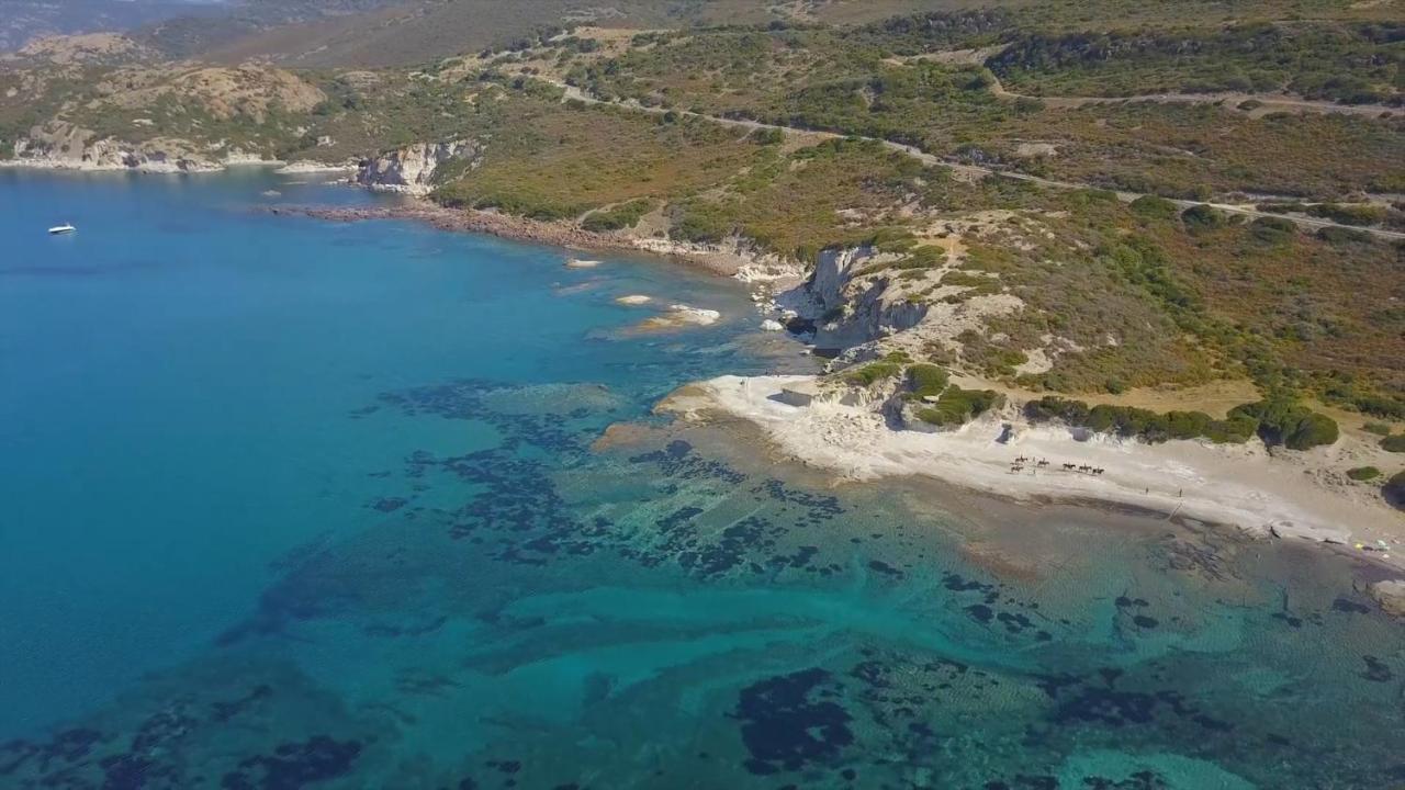 B&B Del Porto Боза-Марина Екстер'єр фото
