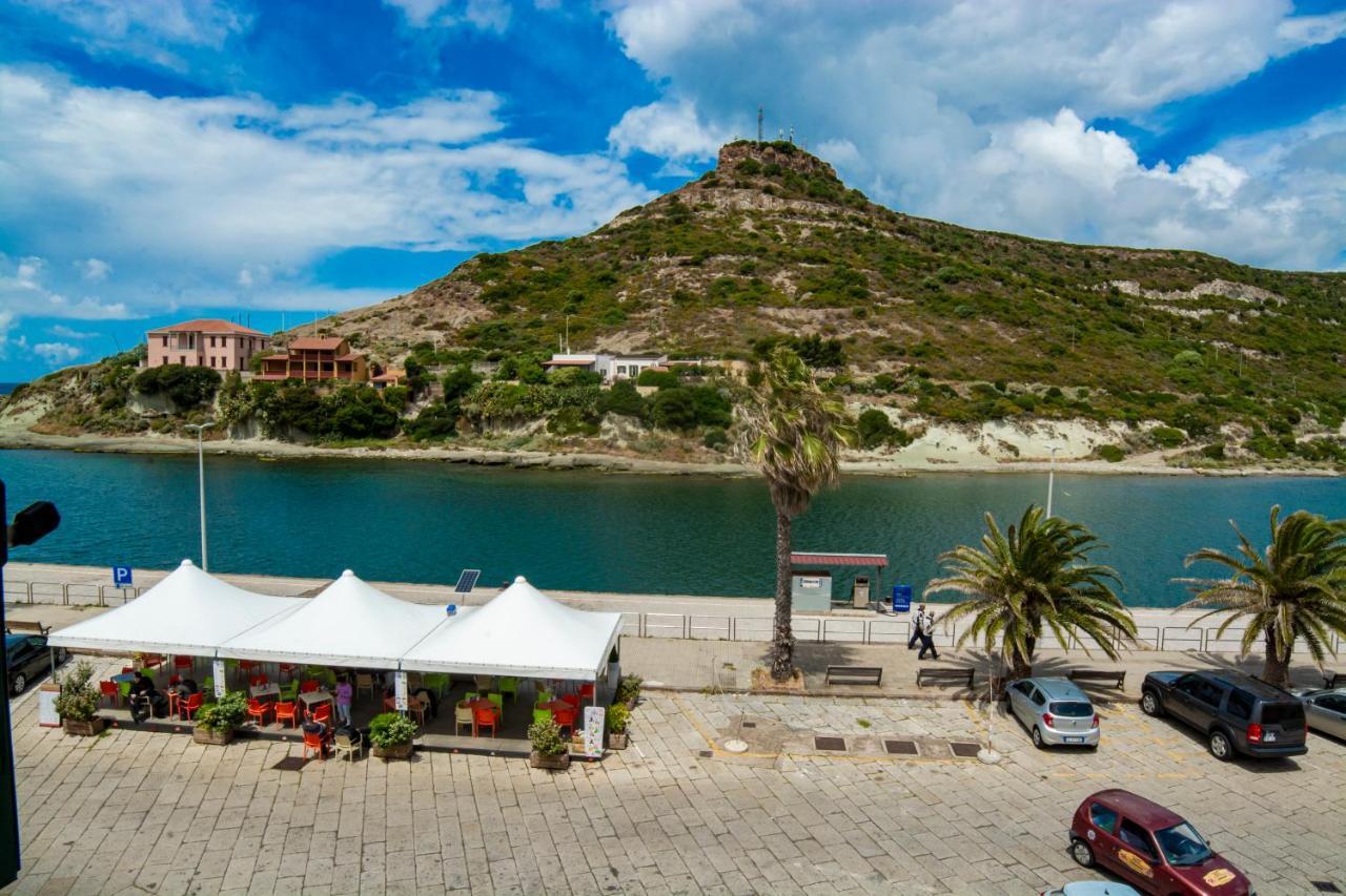 B&B Del Porto Боза-Марина Екстер'єр фото